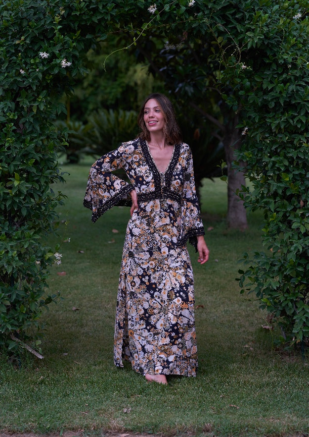 Cora Kaftan // Gertrudis Print - Terre cuite