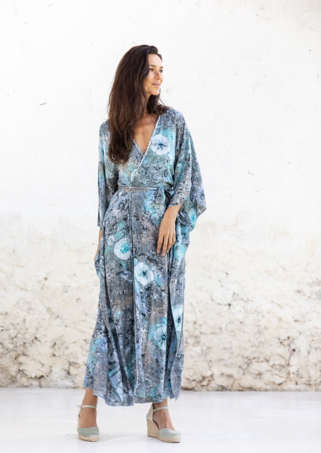 Lola Kaftan // Bora Tie Dye - Blau