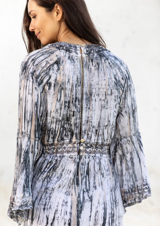 Cora Kaftan // Tanit Tie Dye – Gris