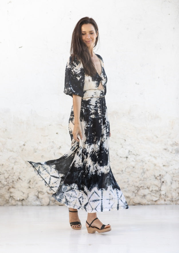 Robe Lana Manipura // Carbo Tie Dye - Noir